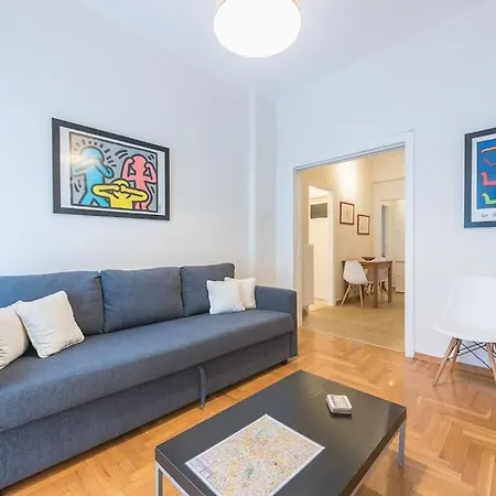 Koukaki's Haven 2br 7' To Metro Apartment Athens