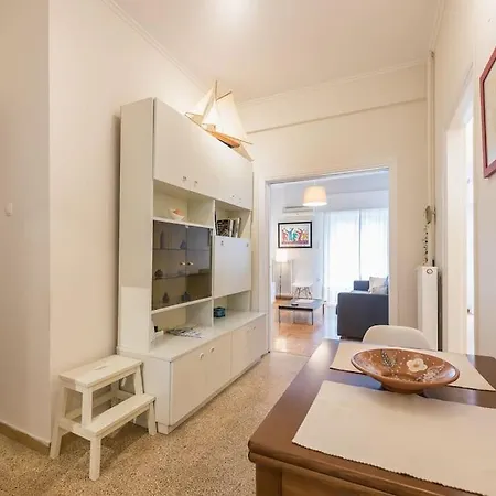 Apartment Koukaki's Haven 2br 7' To Metro *