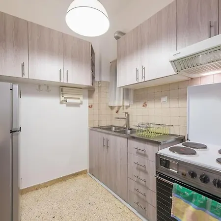 Koukaki's Haven 2br 7' To Metro Apartment
