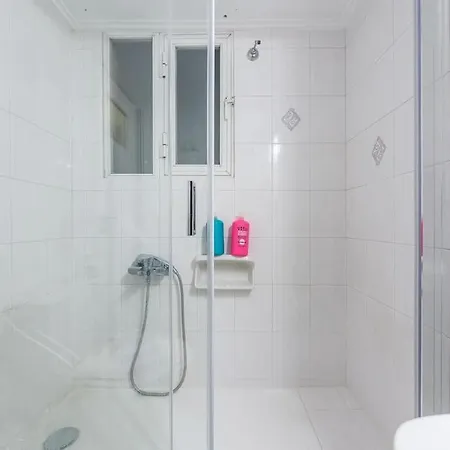 Apartment Koukaki's Haven 2br 7' To Metro