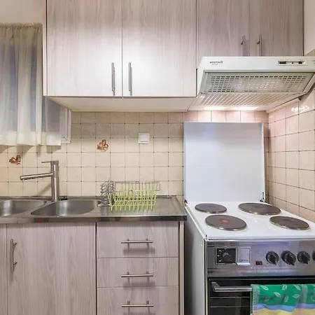 Apartment Koukaki's Haven 2br 7' To Metro Athens