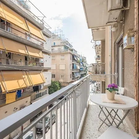 Apartment Koukaki's Haven 2br 7' To Metro *