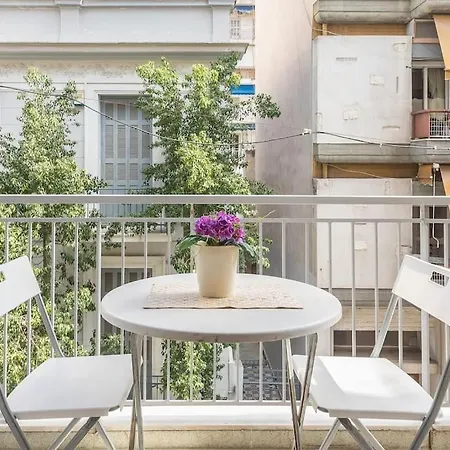 Apartment Koukaki's Haven 2br 7' To Metro